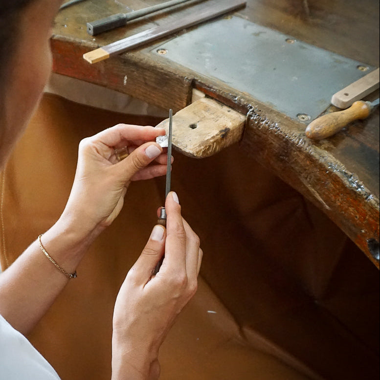 SOLID-GROUND-Werkstatt-Bergschmuck-Handgefertigt