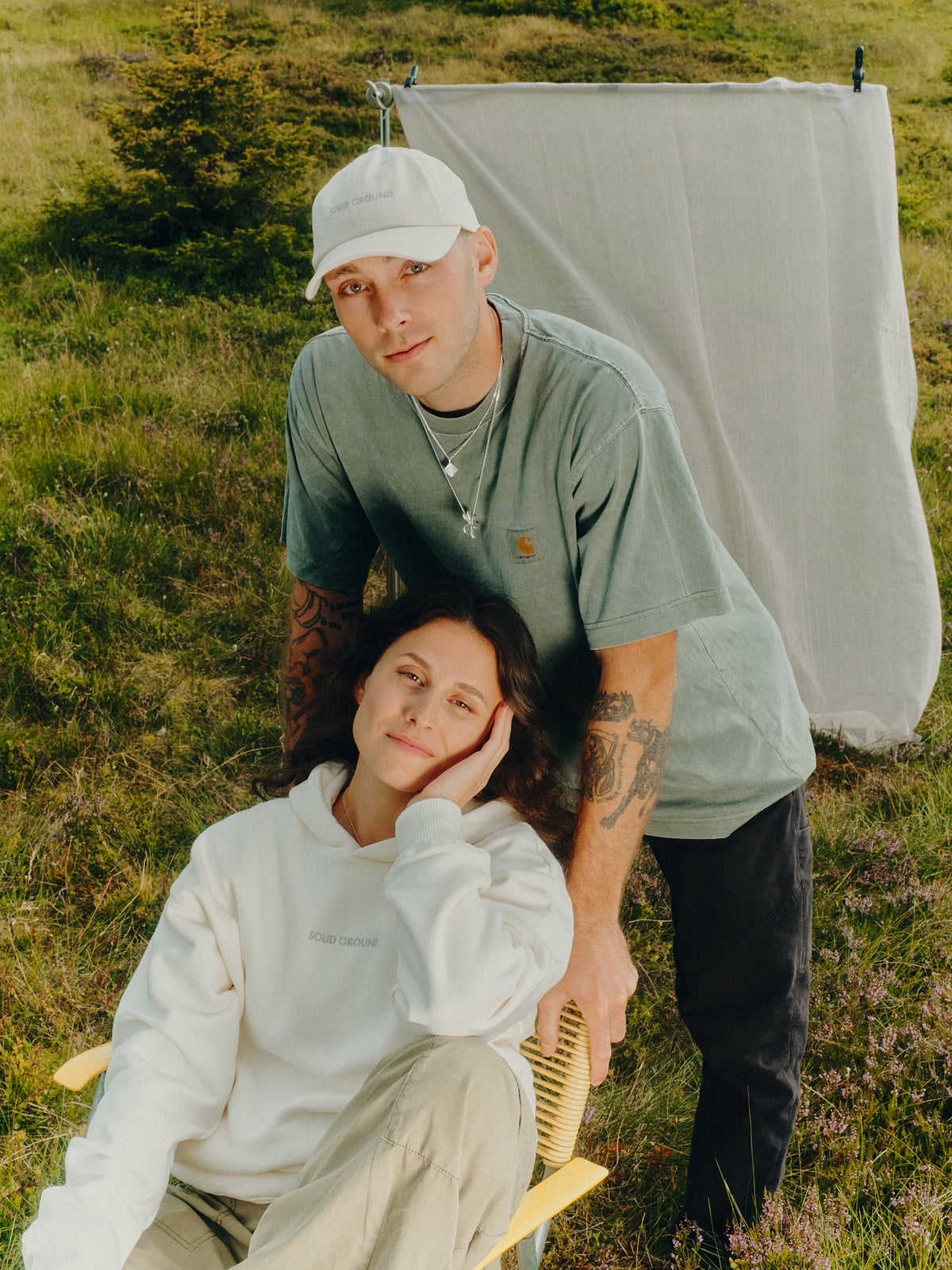  Solid Ground Bergschmuck Kollektion und Hoodie