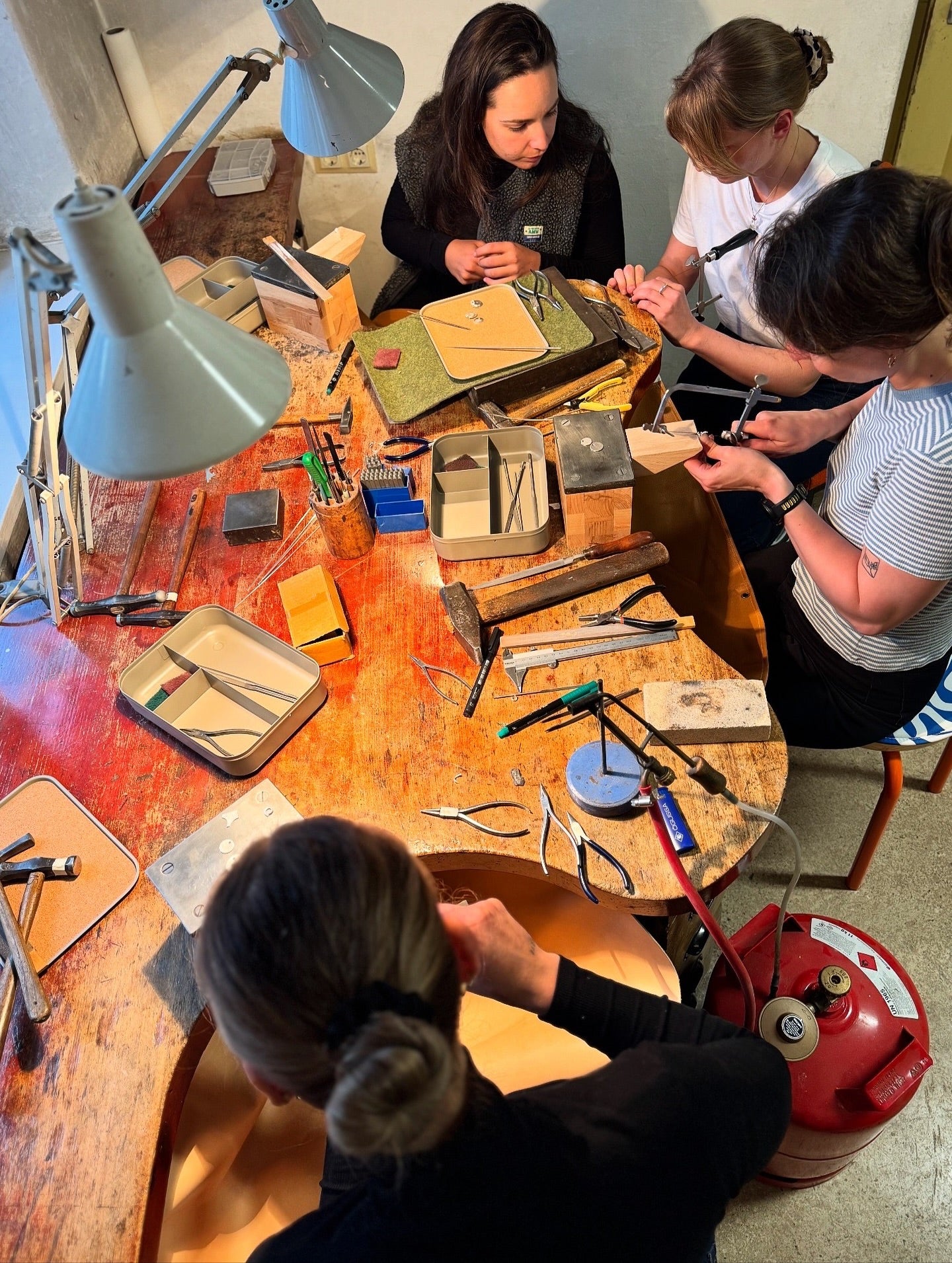 Goldschmiede Workshop in der Schneider-Rappel Goldschmiede