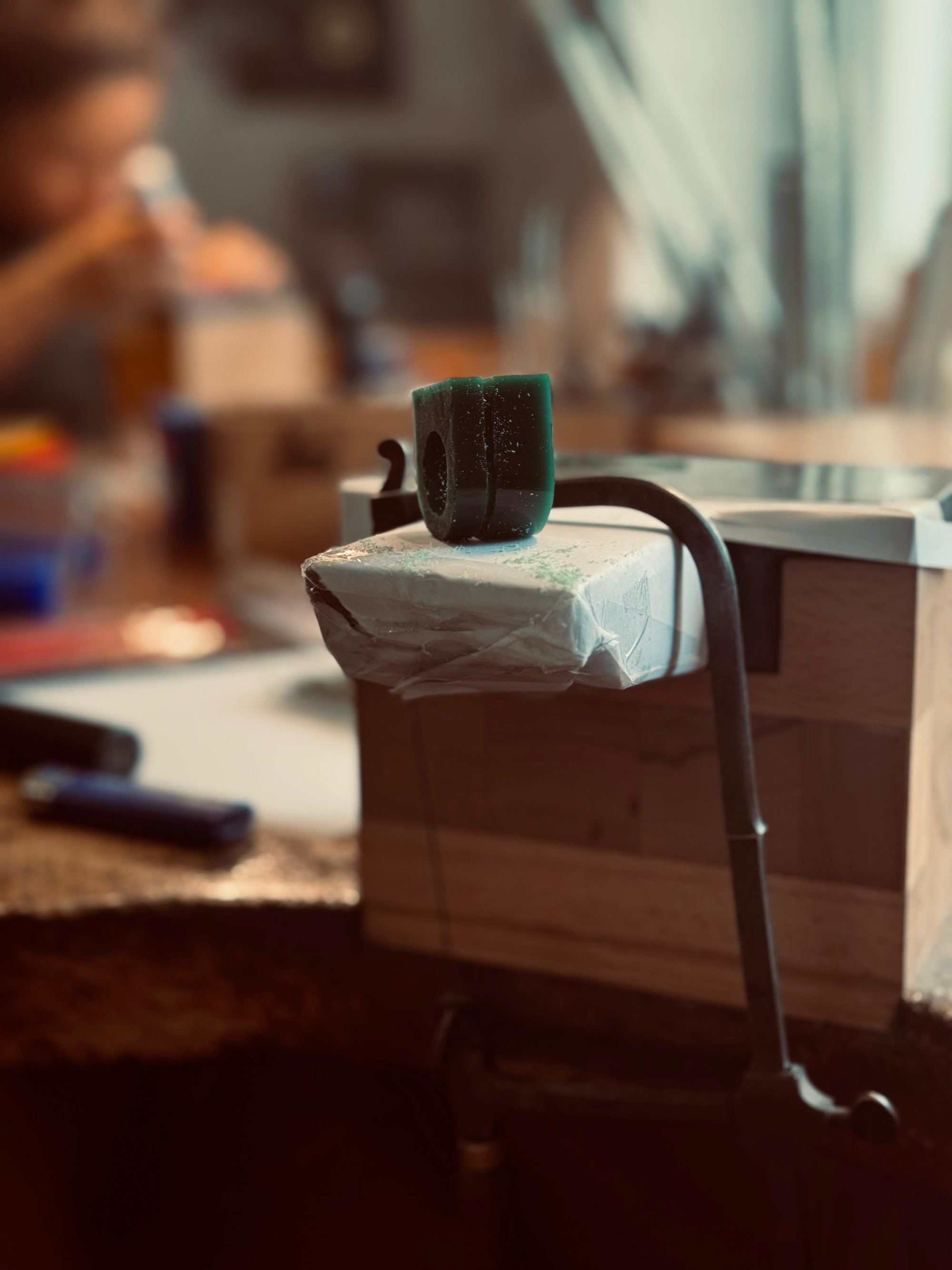 Ring aus Wachs machen in unserem Wachs-Golschmiede-Workshop